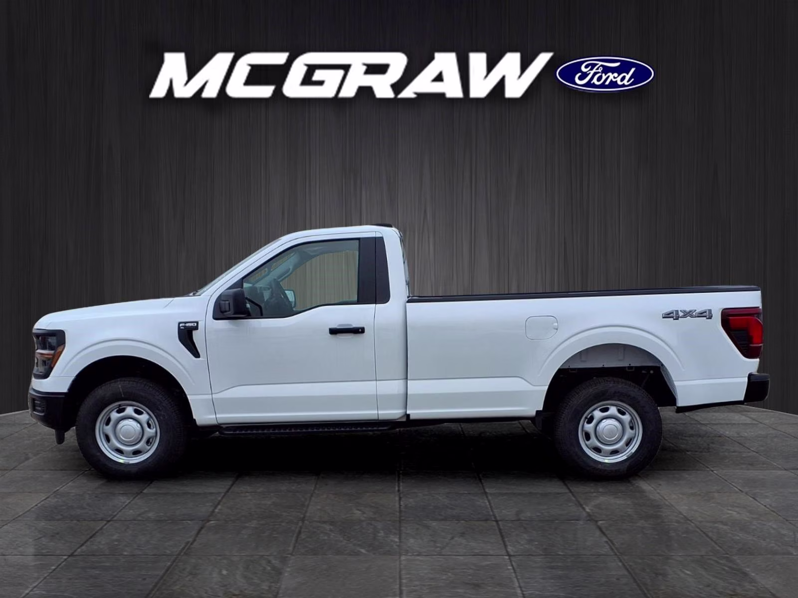 2026 Oxford White Ford F-150 XL 4X4 Truck