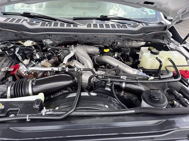 2024 Oxford White Ford Super Duty F-350 DRW XL 4X4 Chassis