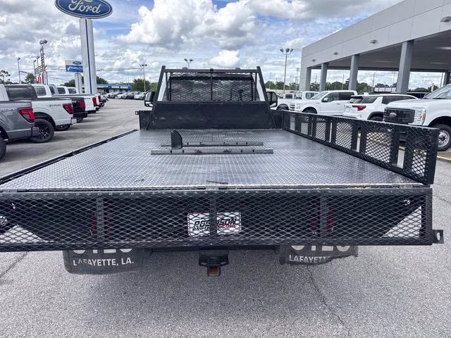 2024 Oxford White Ford Super Duty F-350 DRW XL 4X4 Chassis