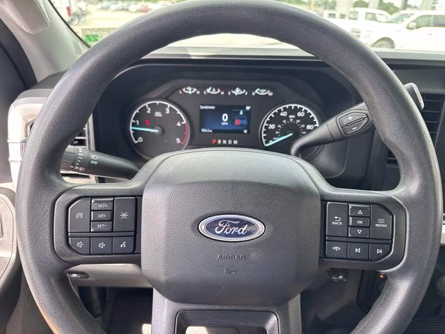2024 Oxford White Ford Super Duty F-350 DRW XL 4X4 Chassis