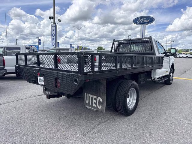 2024 Oxford White Ford Super Duty F-350 DRW XL 4X4 Chassis