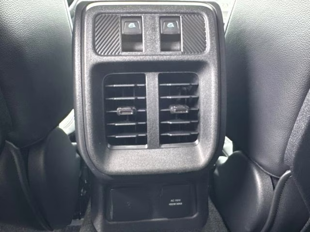 2026 Oxford White Ford Bronco Badlands 4X4 SUV