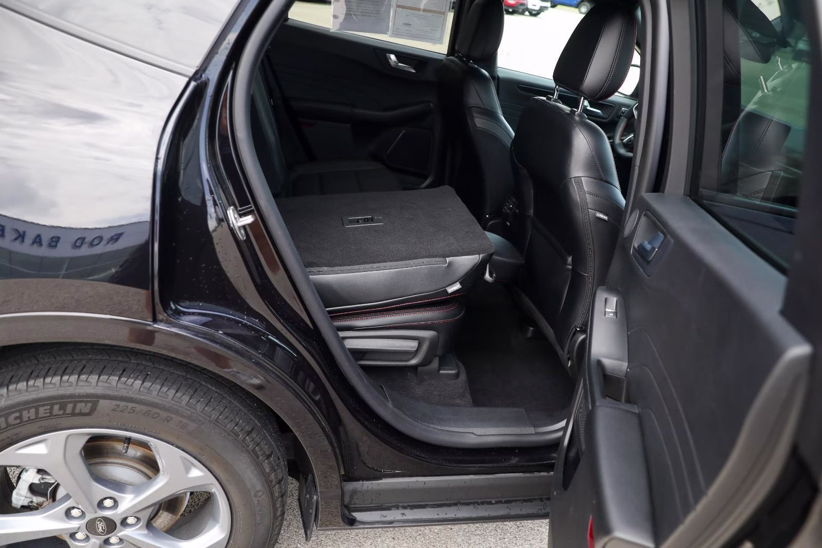 2023 Agate Black Ford Escape ST-Line Select AWD SUV