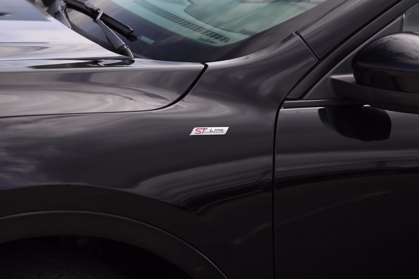 2023 Agate Black Ford Escape ST-Line Select AWD SUV