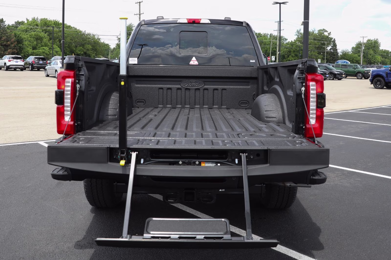 2026 Agate Black Ford Super Duty F-250 SRW XLT 4X4 Truck