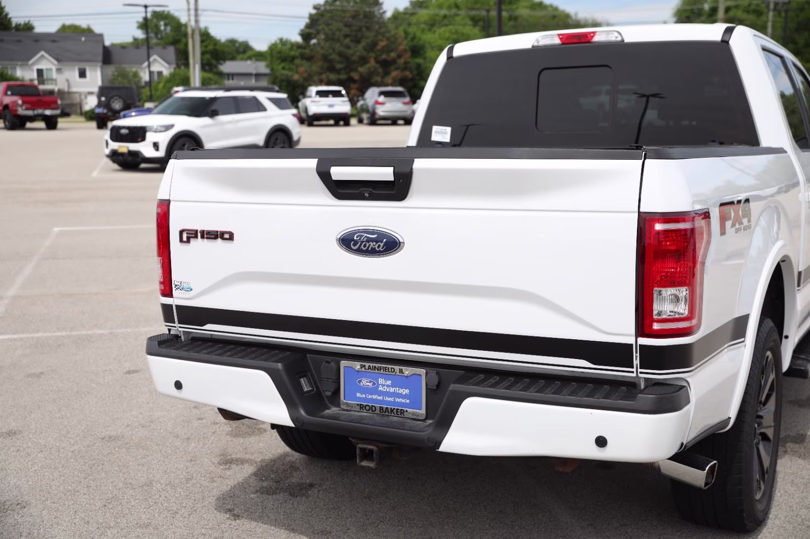 2017 Oxford White Ford F-150 XLT 4X4 Truck