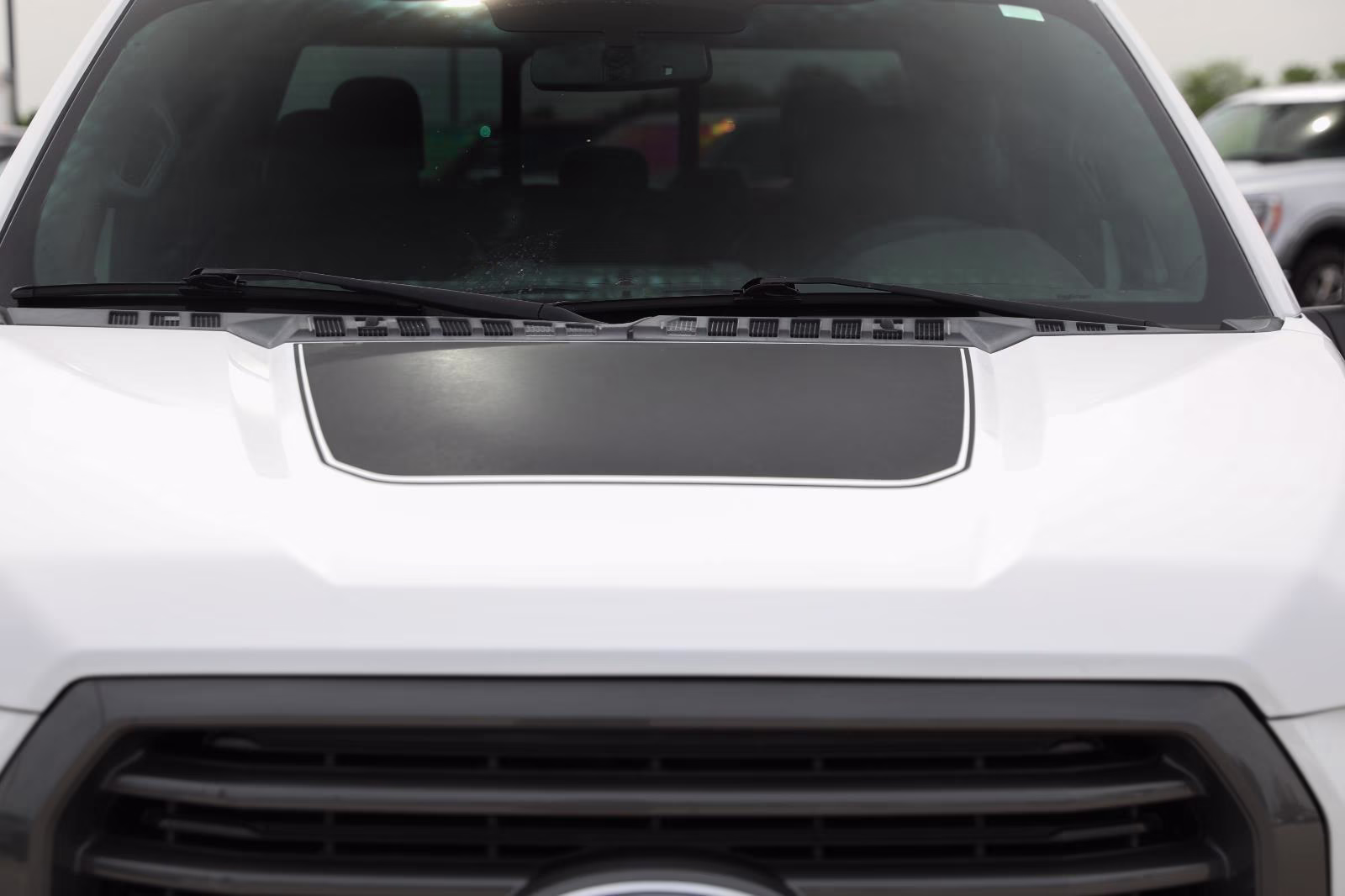 2017 Oxford White Ford F-150 XLT 4X4 Truck