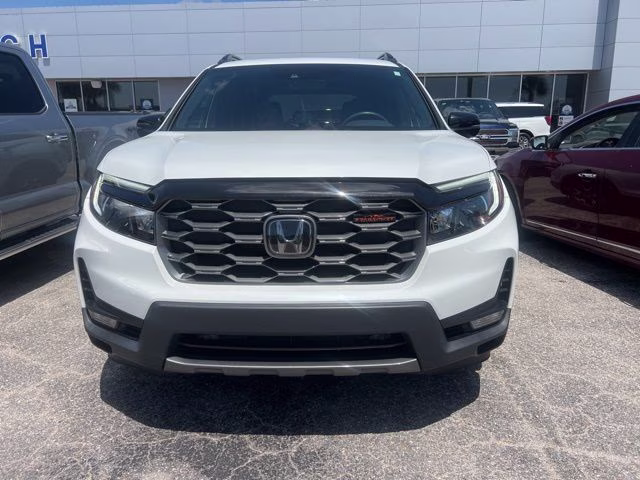 2022 White Honda Passport TrailSport AWD SUV