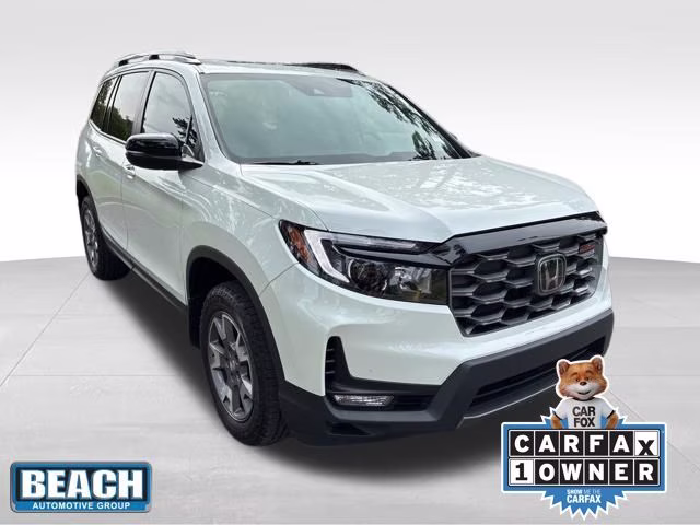 2022 White Honda Passport TrailSport AWD SUV