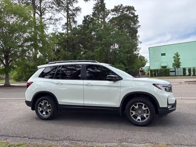2022 White Honda Passport TrailSport AWD SUV