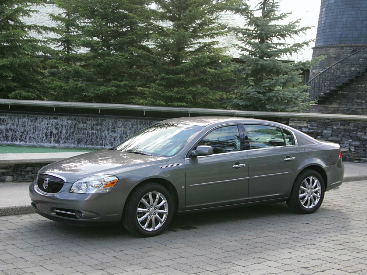 2007 Sharkskin Buick Lucerne CXL FWD Sedan