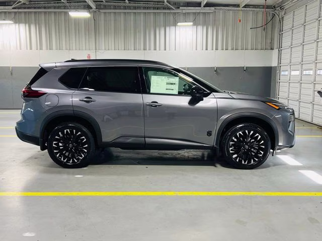 2026 Gun Metallic Nissan Rogue Dark Armor FWD SUV