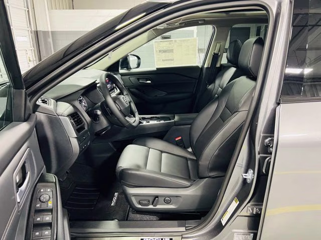2026 Gun Metallic Nissan Rogue Dark Armor FWD SUV