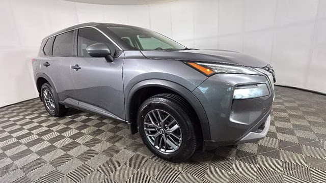 2022 Gun Metallic Nissan Rogue S AWD SUV