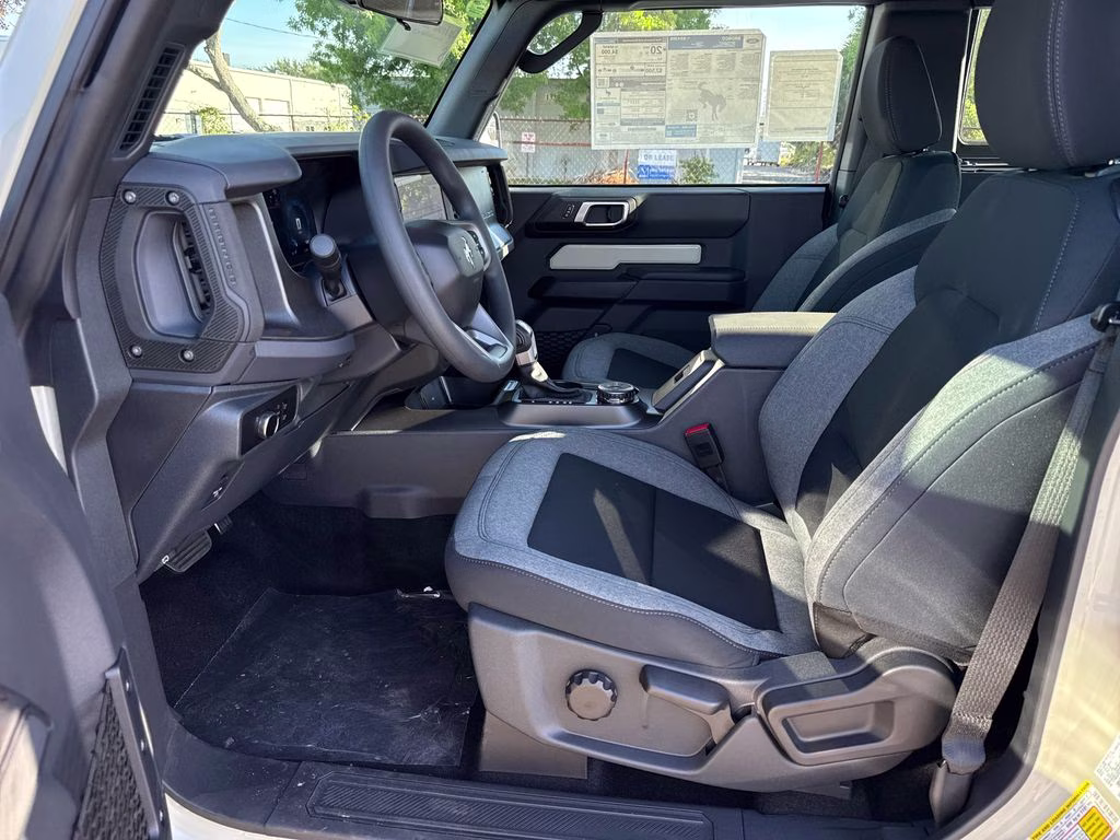 2026 Desert Sand Ford Bronco Base 4X4 SUV