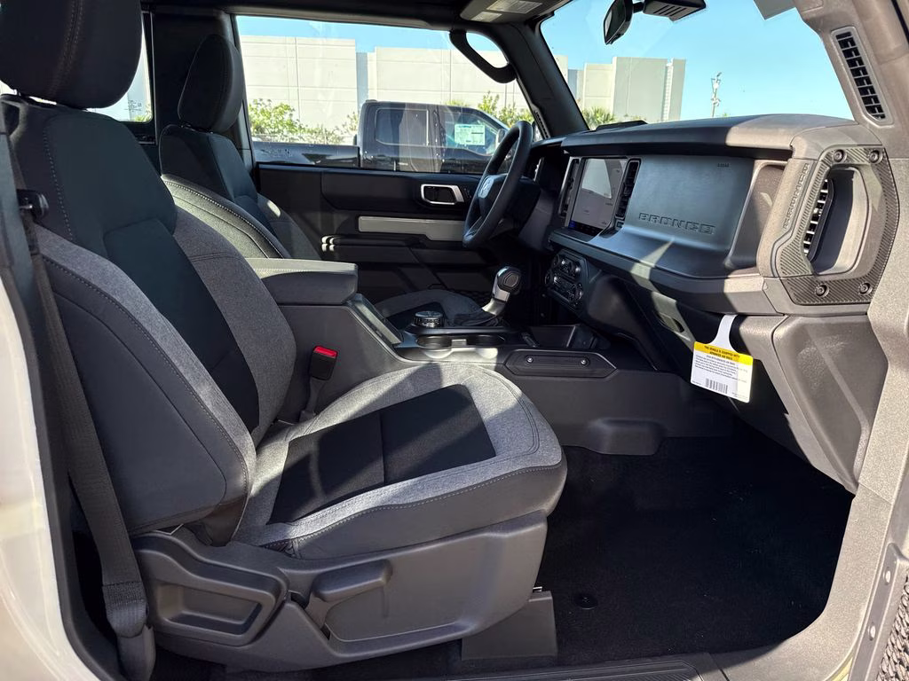 2026 Desert Sand Ford Bronco Base 4X4 SUV