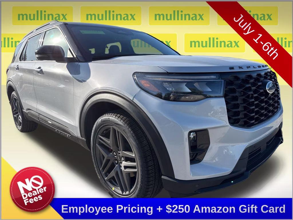 2026 Space White Metallic Ford Explorer ST RWD SUV