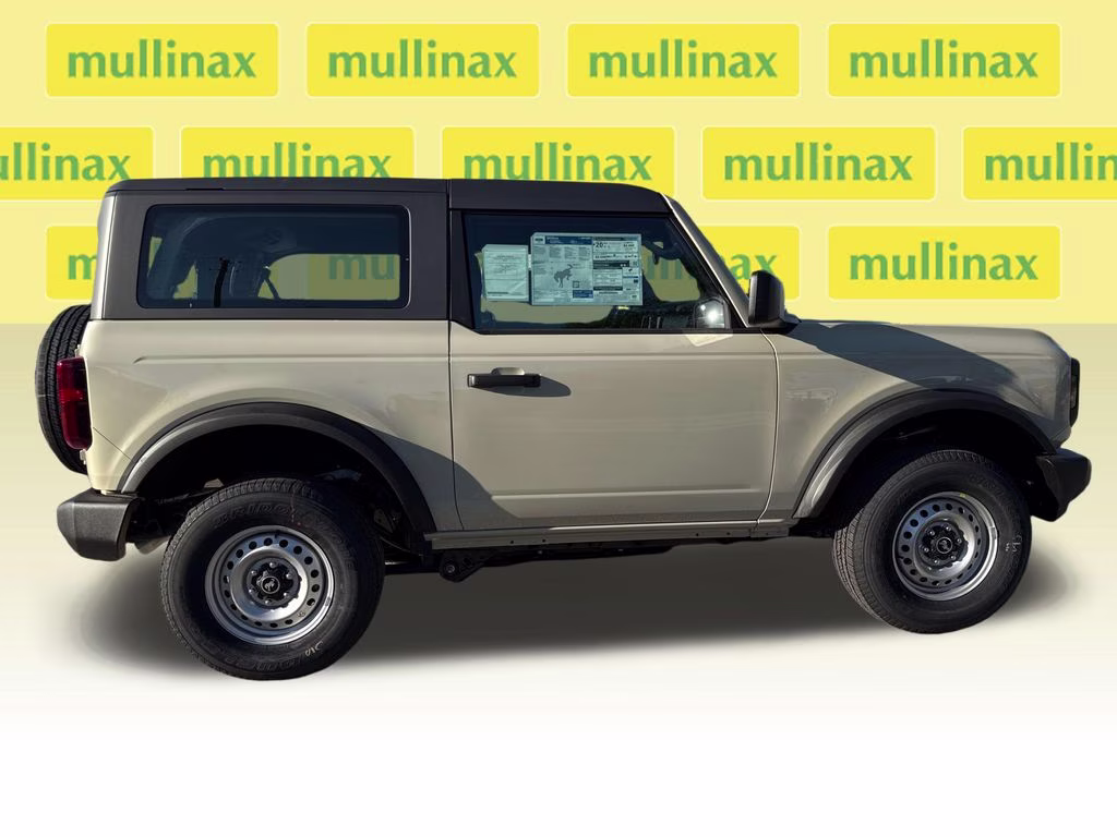 2026 Desert Sand Ford Bronco Base 4X4 SUV