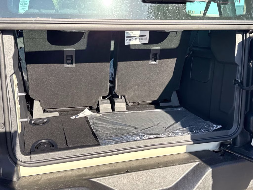 2026 Desert Sand Ford Bronco Base 4X4 SUV