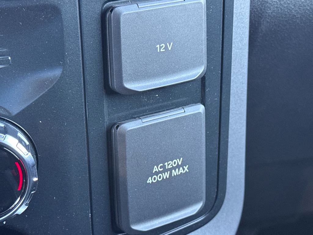 2026 Oxford White Ford F-150 XLT 4X4 Truck