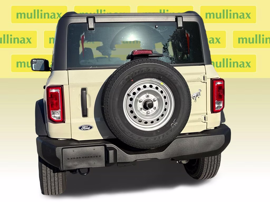 2026 Desert Sand Ford Bronco Base 4X4 SUV