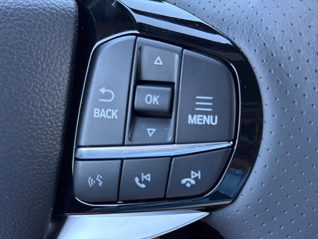 2026 Space White Metallic Ford Explorer ST RWD SUV