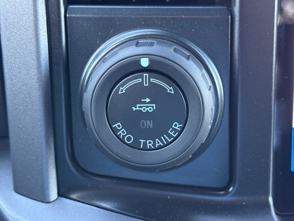 2026 Oxford White Ford F-150 XLT 4X4 Truck