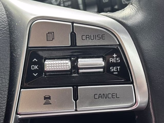 2022 Glacial White Pearl Kia Telluride EX FWD SUV