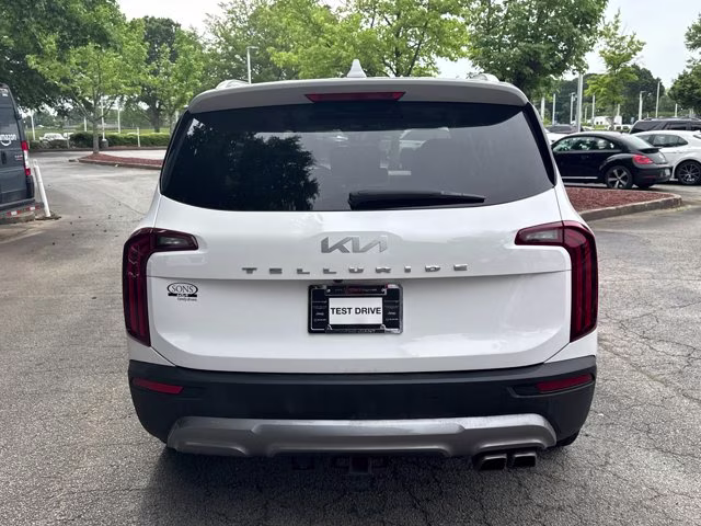 2022 Glacial White Pearl Kia Telluride EX FWD SUV