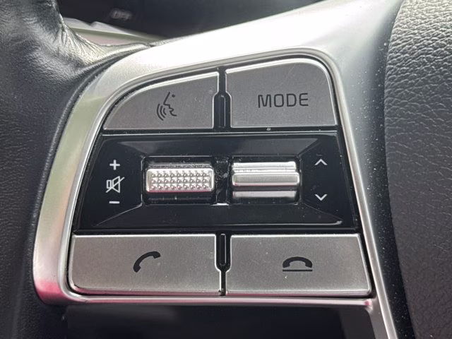 2022 Glacial White Pearl Kia Telluride EX FWD SUV