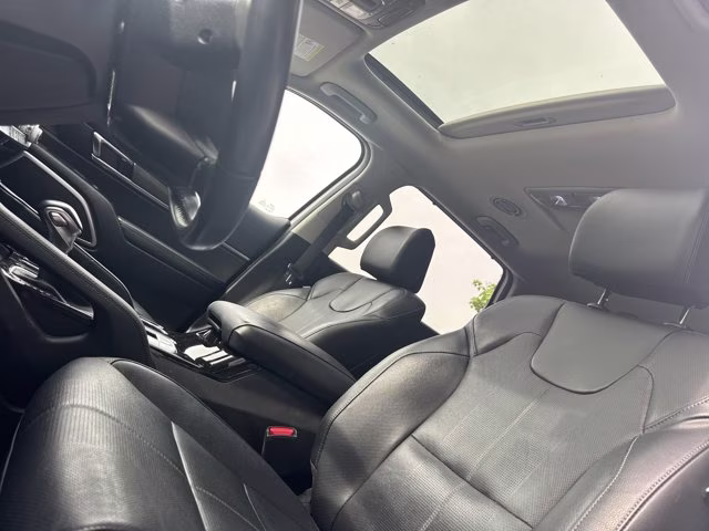 2022 Glacial White Pearl Kia Telluride EX FWD SUV