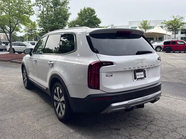 2022 Glacial White Pearl Kia Telluride EX FWD SUV