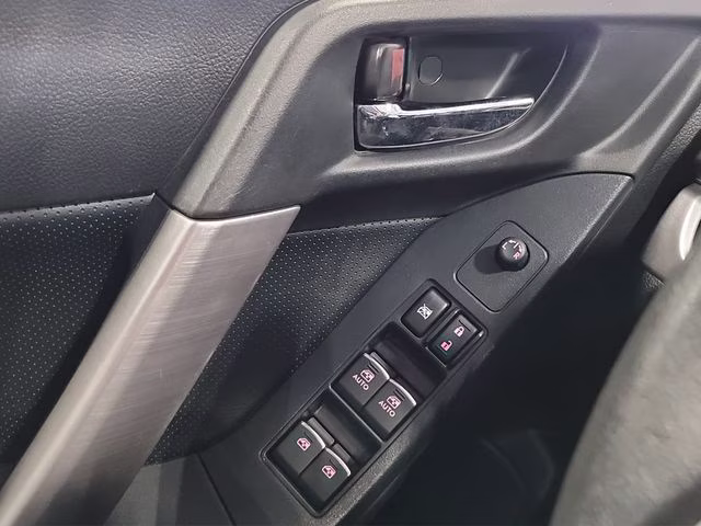 2018 Crystal Black Silica Subaru Forester 2.5i Premium AWD SUV