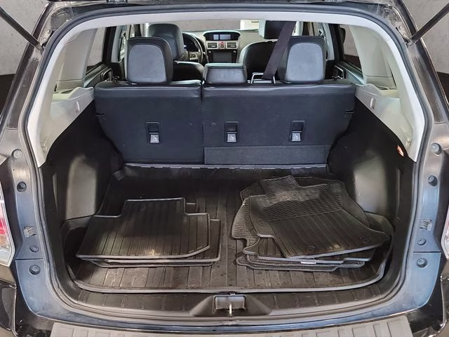 2018 Crystal Black Silica Subaru Forester 2.5i Premium AWD SUV