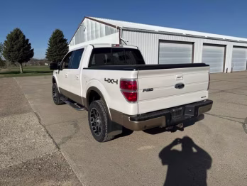 2011 White Ford F-150 Lariat 4X4 Truck