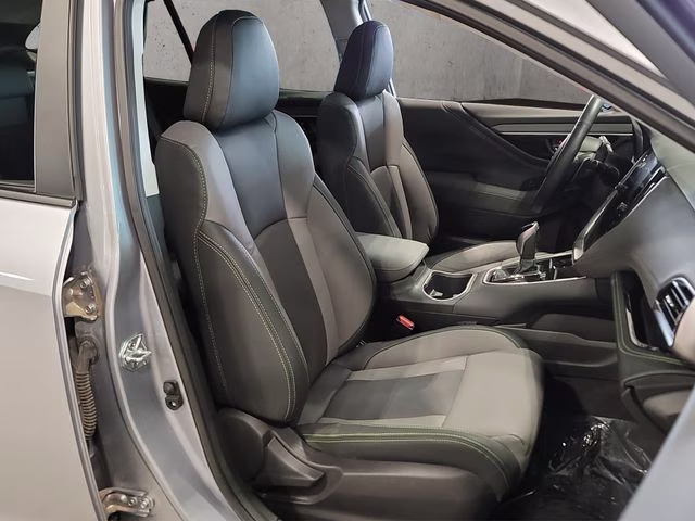 2025 Ice Silver Metallic Subaru Outback Onyx Edition AWD SUV