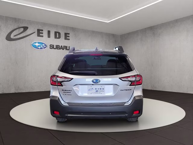 2025 Ice Silver Metallic Subaru Outback Onyx Edition AWD SUV