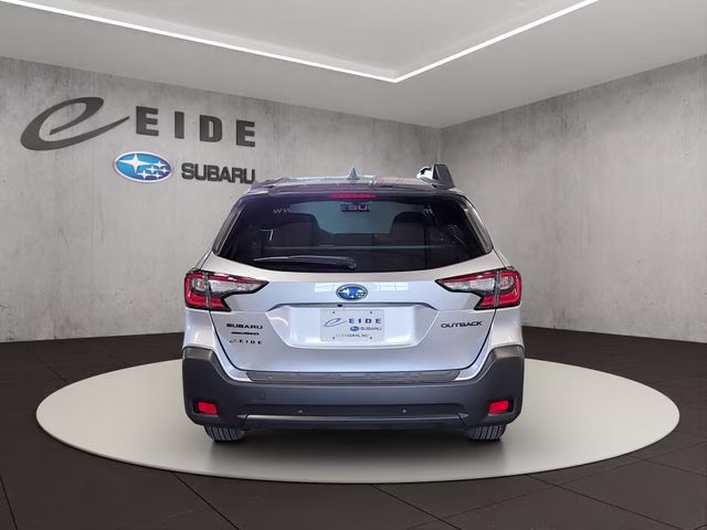 2025 Ice Silver Metallic Subaru Outback Onyx Edition AWD SUV