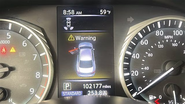 2018 Liquid Platinum INFINITI Q50 3.0t LUXE AWD Sedan