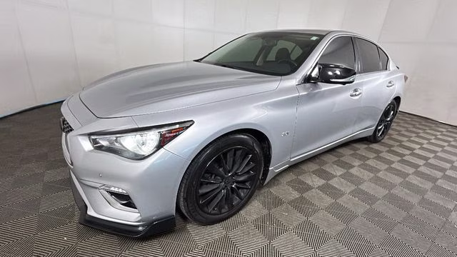 2018 Liquid Platinum INFINITI Q50 3.0t LUXE AWD Sedan