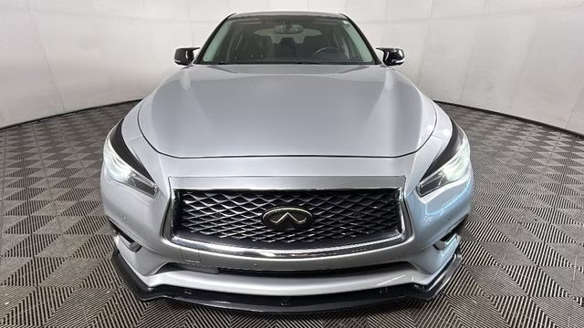2018 Liquid Platinum INFINITI Q50 3.0t LUXE AWD Sedan