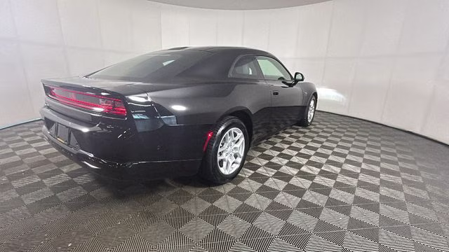 2025 Diamond Black Crystal Pearlcoat Dodge Charger R/T AWD Coupe
