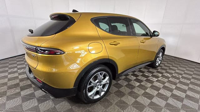 2024 Acapulco Gold Dodge Hornet R/T Plus AWD SUV
