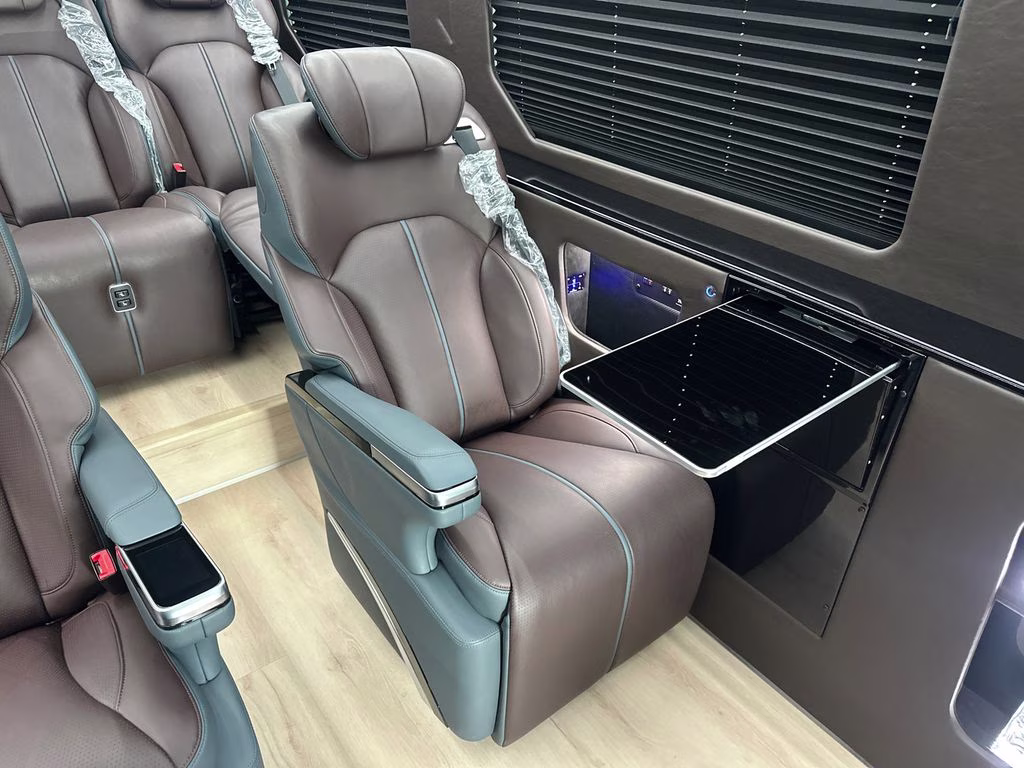 2026 Obsidian Mercedes-Benz Sprinter 3500 Cargo 170 WB RWD Van
