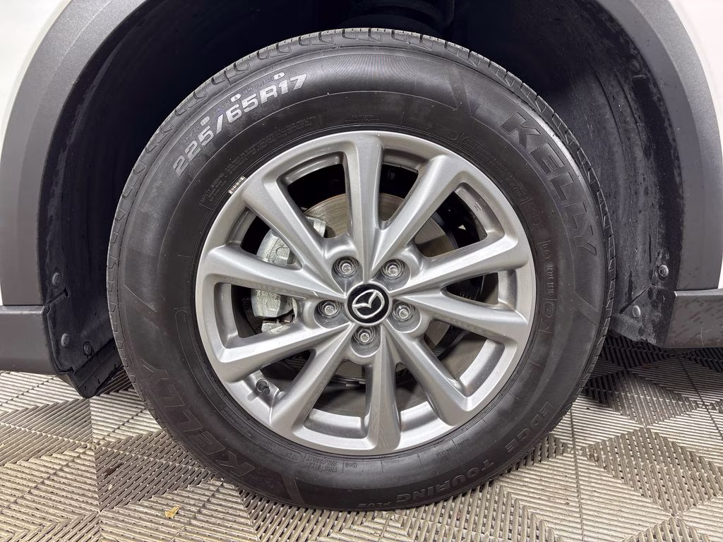 2022 Snowflake White Pearl Mica Mazda CX-5 2.5 S Preferred Package AWD SUV