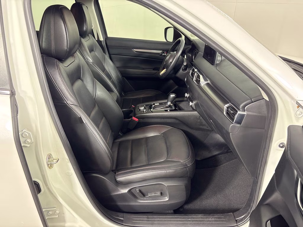 2022 Snowflake White Pearl Mica Mazda CX-5 2.5 S Preferred Package AWD SUV