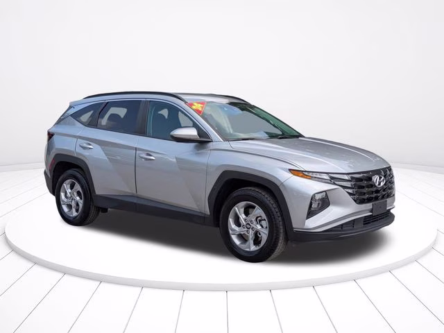 2024 Shimmering Silver Hyundai Tucson SEL AWD SUV
