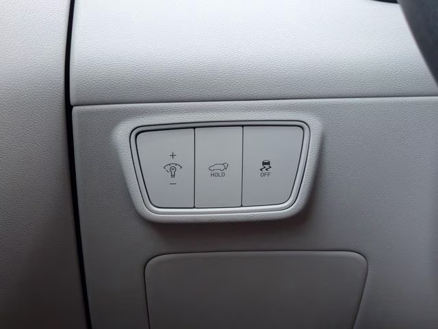 2024 Shimmering Silver Hyundai Tucson SEL AWD SUV