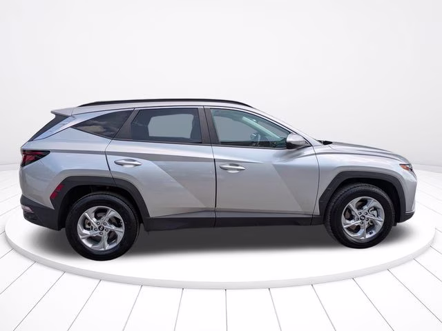 2024 Shimmering Silver Hyundai Tucson SEL AWD SUV