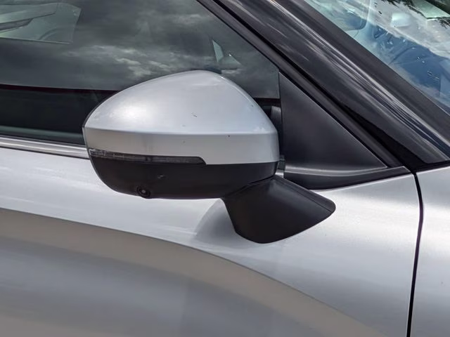 2025 Mitsubishi Outlander SE - Photo 12